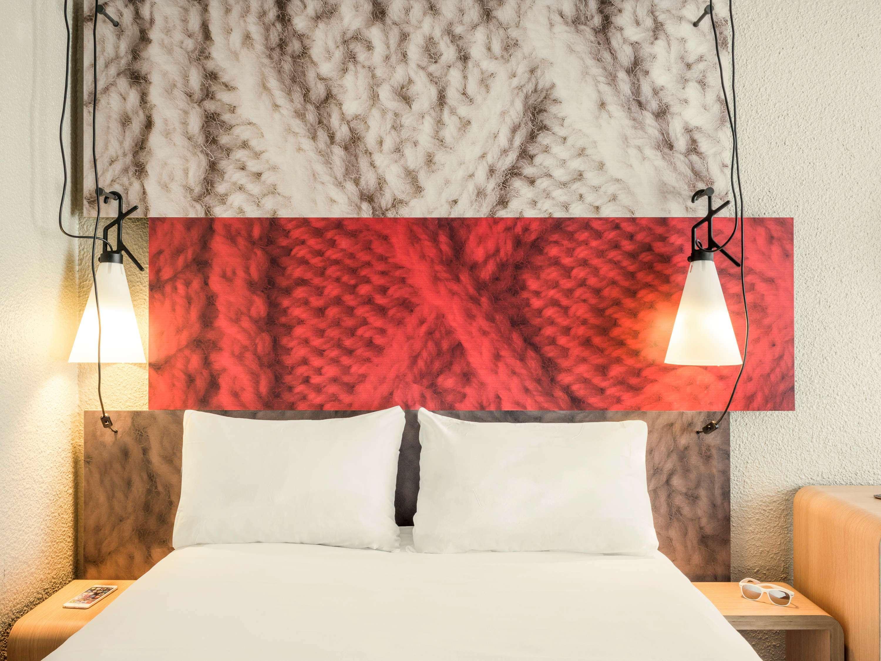 Ibis Bordeaux Centre - Gare Saint-Jean Hotel Екстериор снимка