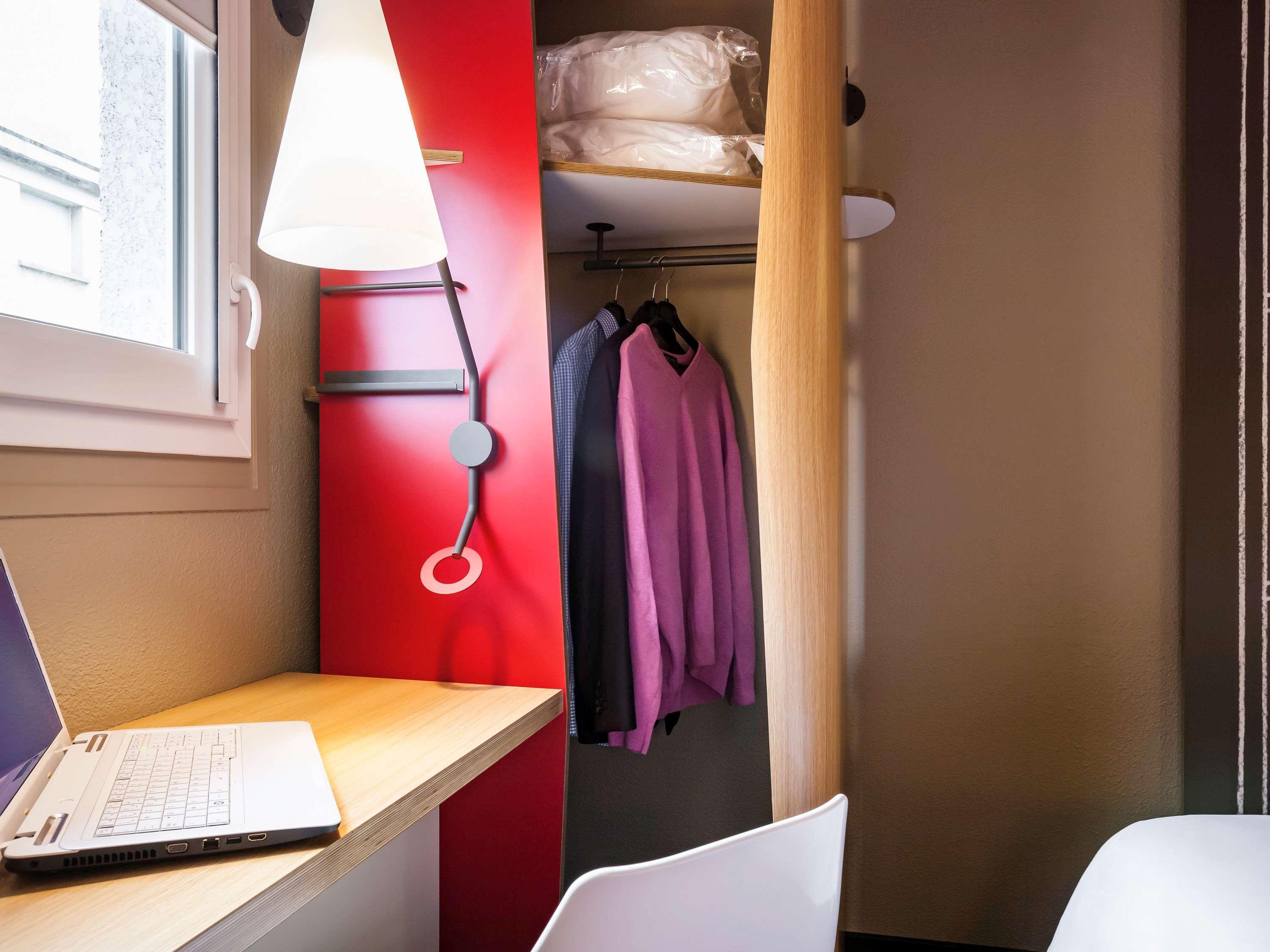 Ibis Bordeaux Centre - Gare Saint-Jean Hotel Екстериор снимка