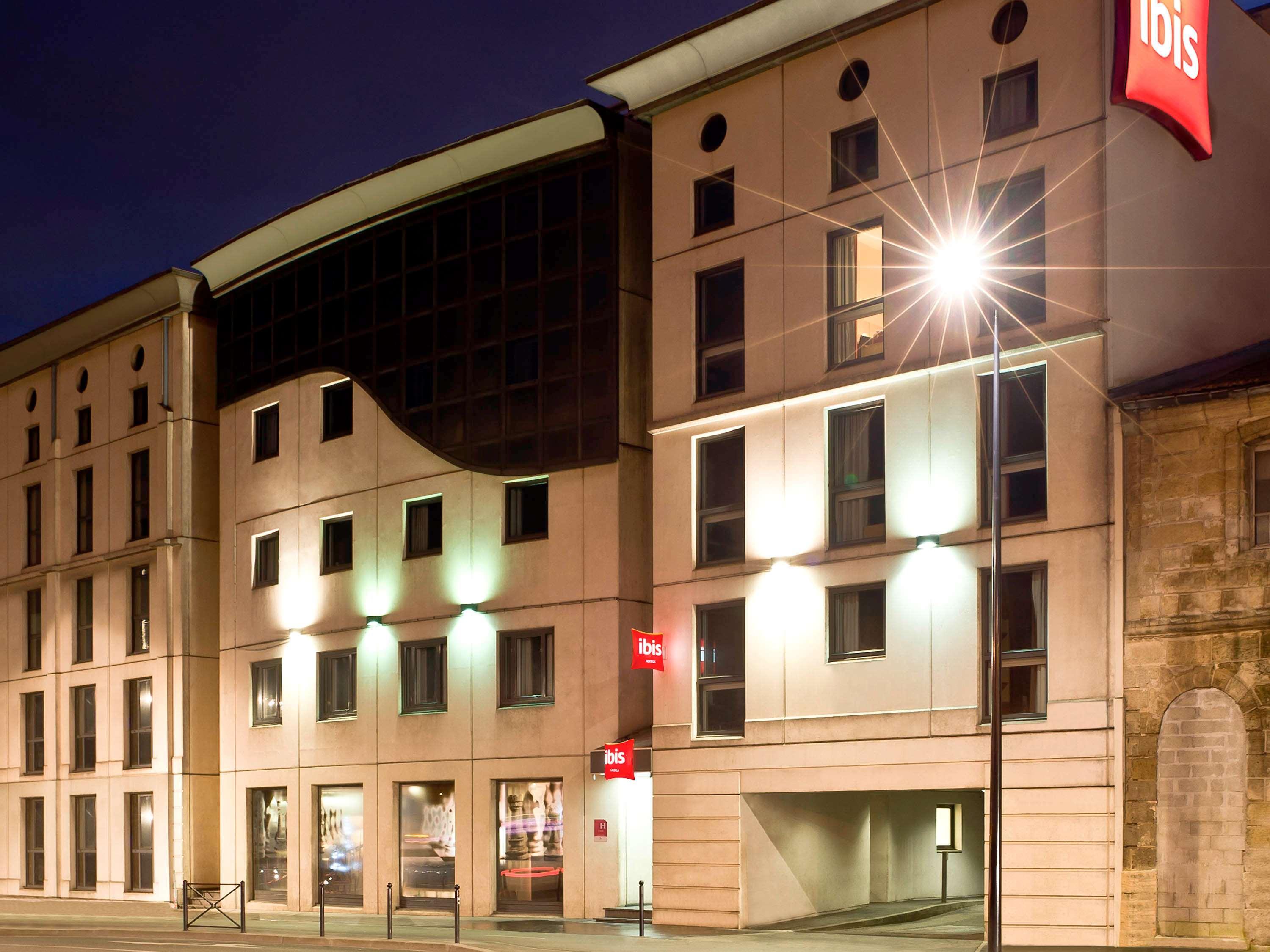 Ibis Bordeaux Centre - Gare Saint-Jean Hotel Екстериор снимка