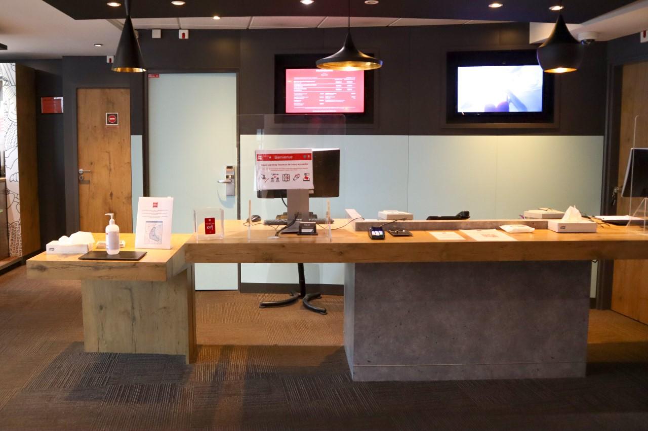 Ibis Bordeaux Centre - Gare Saint-Jean Hotel Екстериор снимка