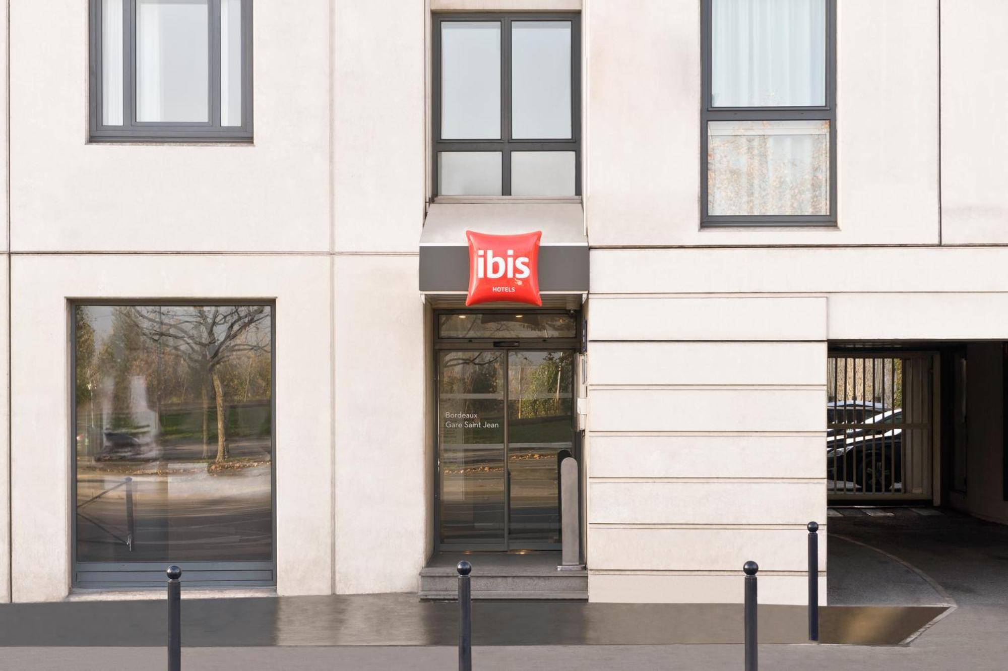 Ibis Bordeaux Centre - Gare Saint-Jean Hotel Екстериор снимка